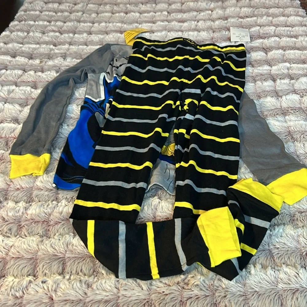 Batman 2 pc pajamas set - Picture 3 of 3